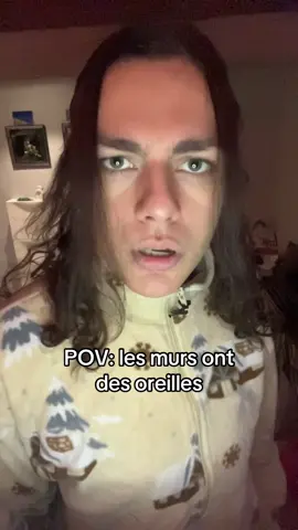 J’aime trop les murs ayant bcp été au coin en primaire, j’ai su créer des vrais relations avec eux 