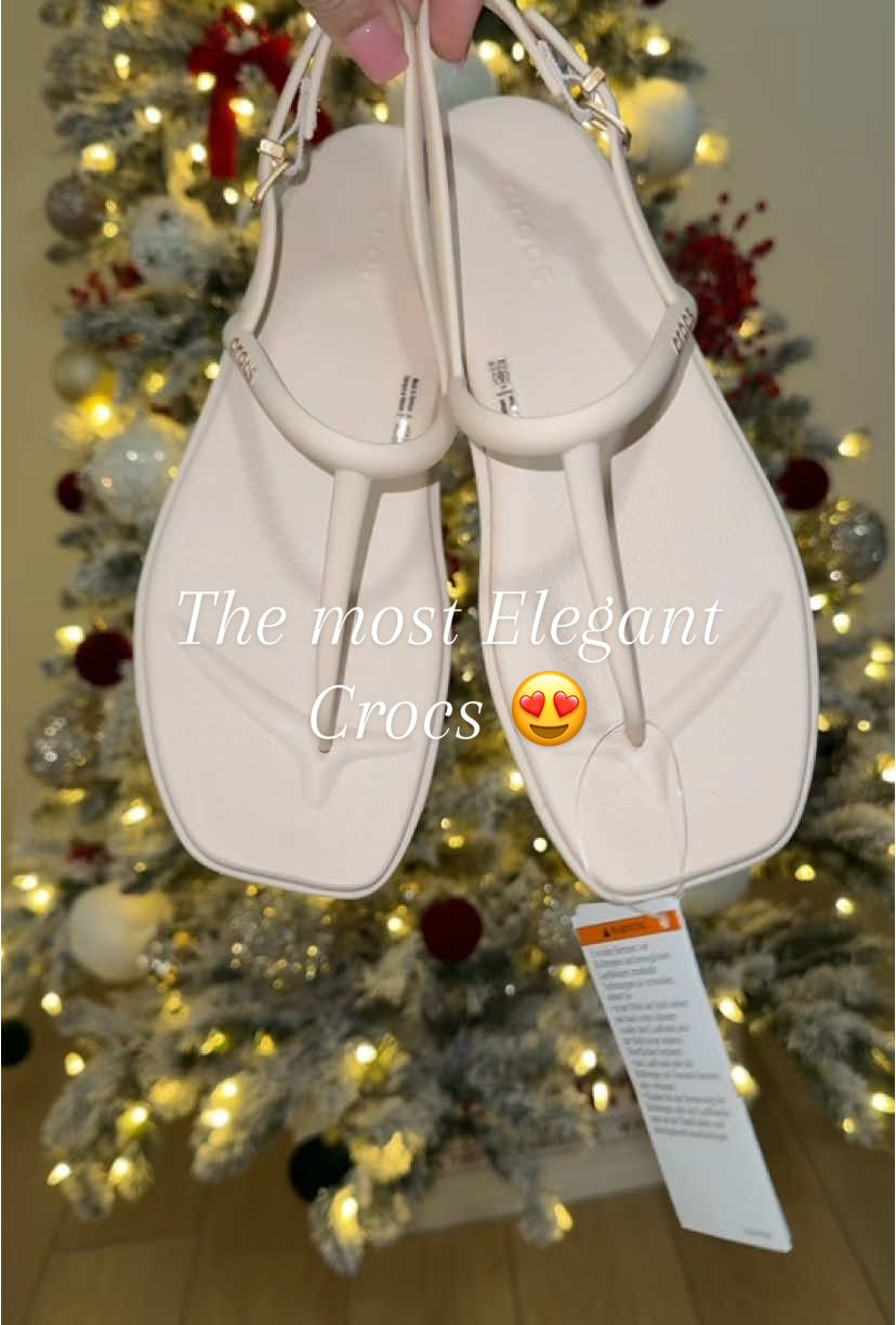 These New Crocs Are so GORGEOUS!!! Im in love!  @Crocs #crocs #crocsgang #crocs4life #crocdrop #crocsovereverything ##tiktokshopblackfriday #tiktokshopcybermonday #TikTokShop #ttsstarcreator #starcreatorcompetition #ttsdelightnow #giftguide #spotlightfinds 