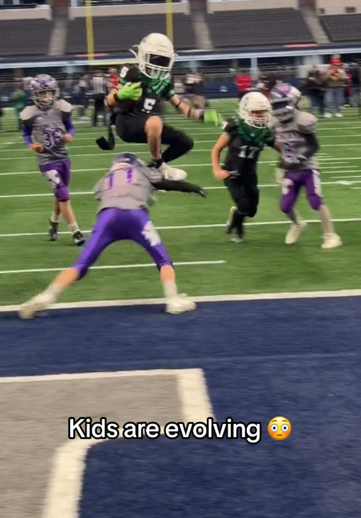 Does lil bro have a leg tat too?? 😭 (via @BATTLESPORTHIGHLIGHTS) #football #youth #hurdle #insane #wtf #d1 