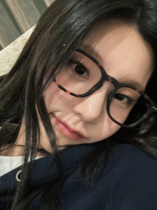 neng eji galau era kah ? #yeji #yejiitzy #itzy #yejiedit 