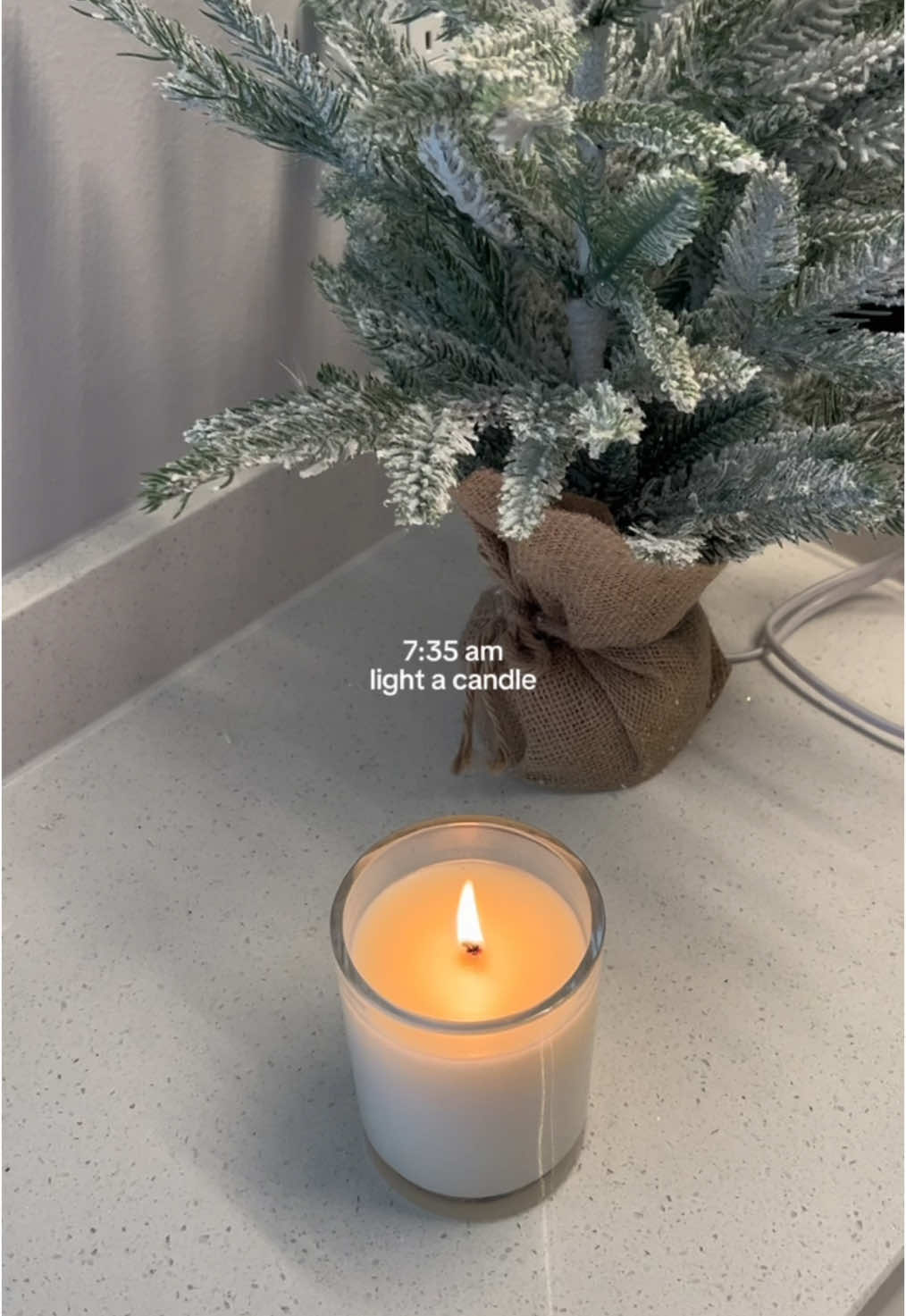 asmr morning routine getting ready for the day ❄️🧸🌲 with timestamps and original sound @SugarbearPRO #sbpropartner #dailyvlog #morninginmylife #dayinmylife #morningvlog #minivlog #asmrvlog #asmr #thatgirl #cleangirlaesthetic #asmrmorningroutine #asmrmorning #asmrsounds #haircare 