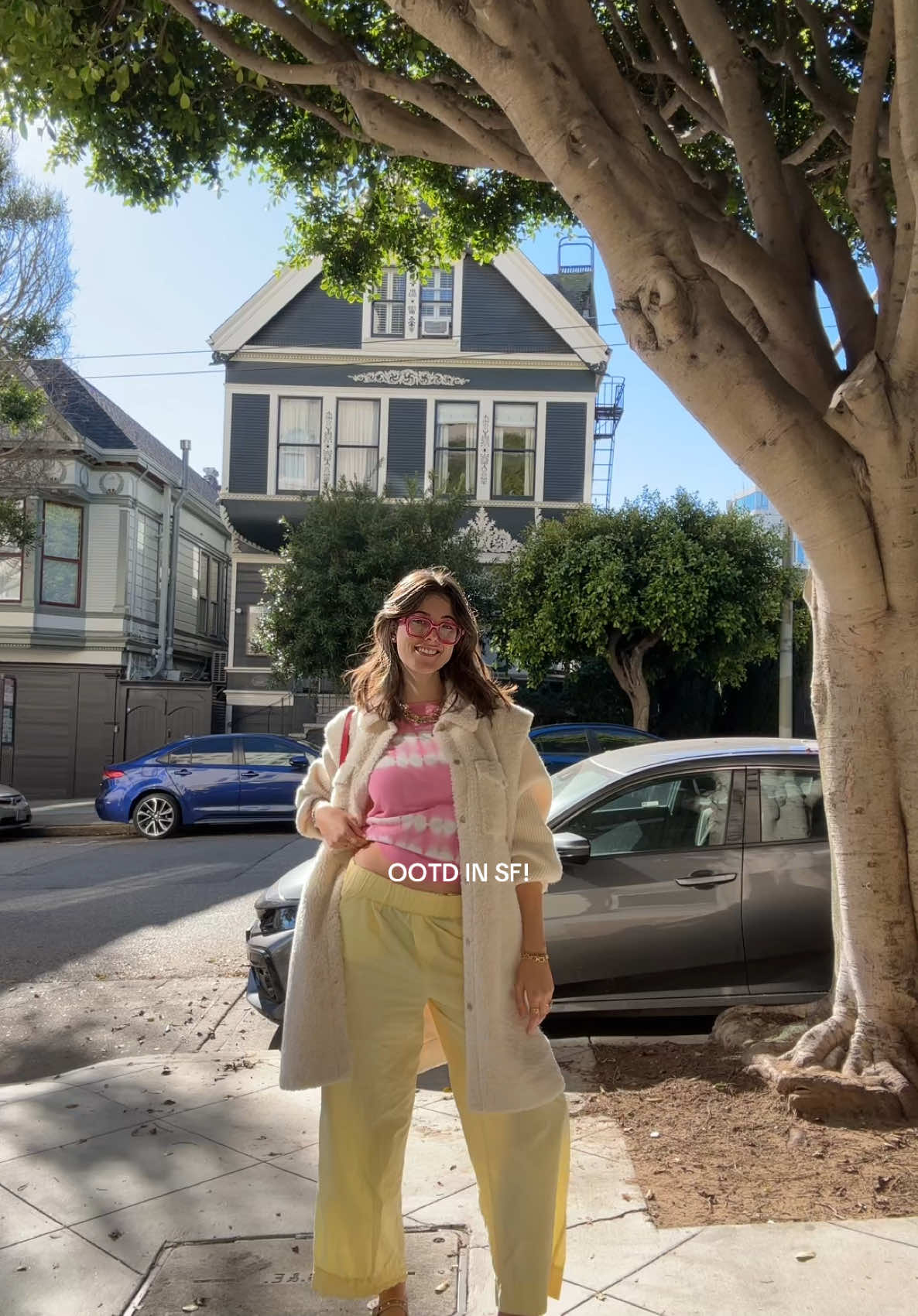 A colorful loungewear fit!!! #ootds #sffitcheck 