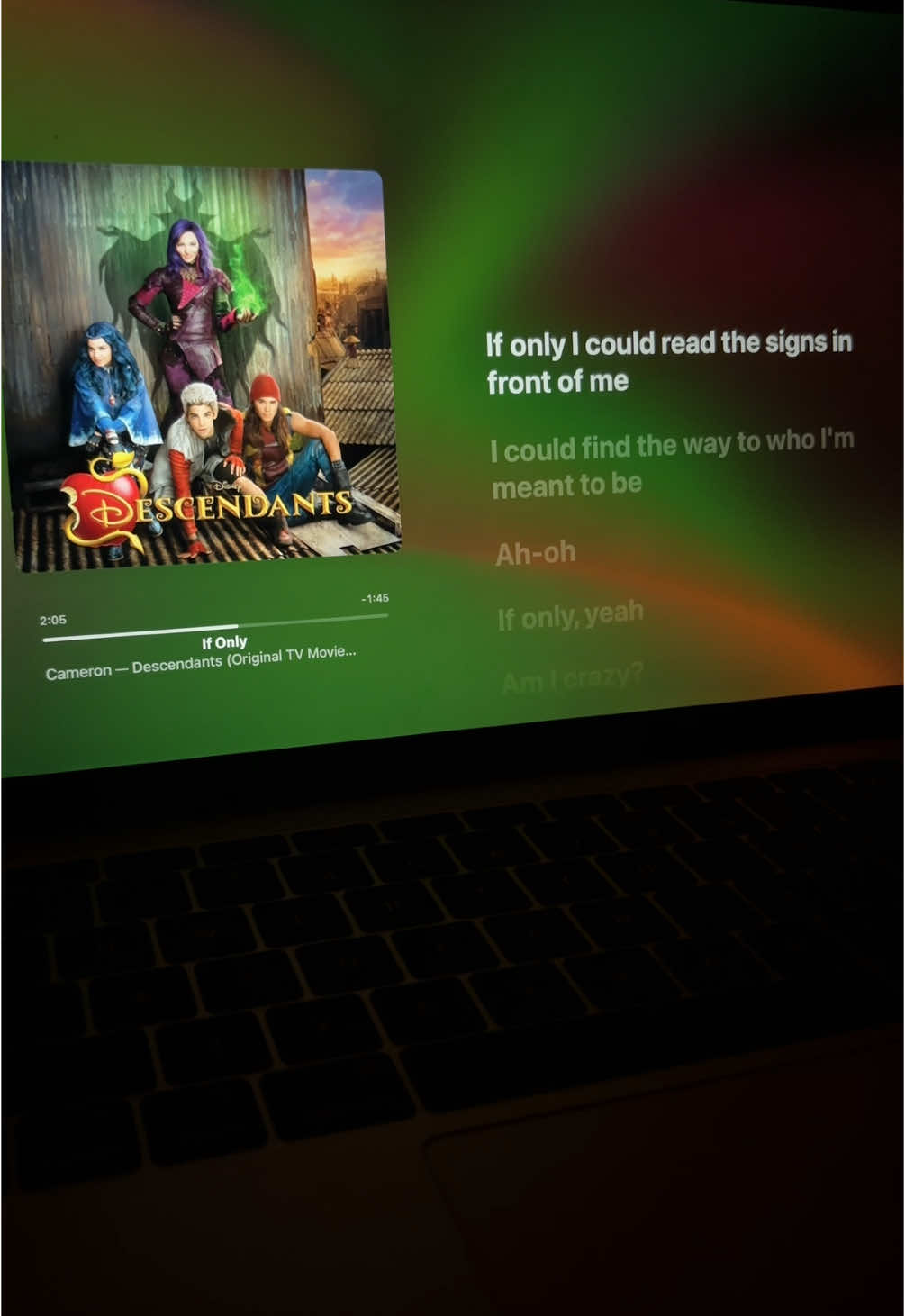 love this song 💜 #lyrics#music#musicrecommendations#applemusic#fypシ#fypagee#dovecameron#descendants  