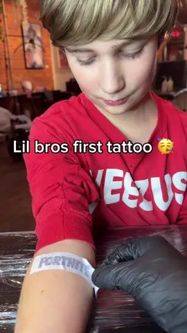 Gave bro a fortnite tattoo for his birthday 🥳 #fortnite #birthday #littlebrother #fortniteclips #tattoo #Love 