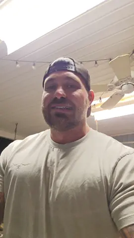 #gym #fypシ #bekind #2024 #bluecollar #linemanissues #humble #selflove #onthisday #healthy #relatable #CapCut 