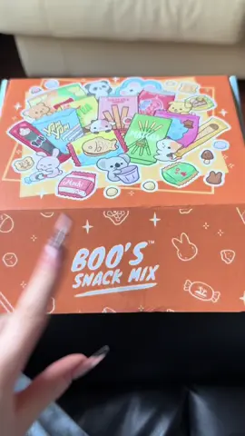 @Boo's Snack Mix #asiansnacks #asianfood #snackbox #tiktokshopblackfriday #holidaycountdown #cybermondaydeals #christmas #cookware 