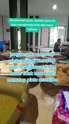 #Memudah kan jalan orang lain maka Allah akan memudah kan urusan kita #fyp  #Viraaallll 