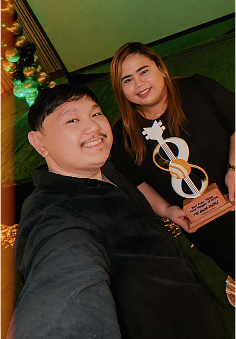 BCBA Highlights! 🖤💛 Just a few days ago, we had the incredible honor of standing on stage as Cebu’s Best TikTok Food Vlogger of the Year at the Best Cebu Blogs Awards 2024. 😍 It wasn’t just the excitement of the awarding ceremony or the chance to connect with fellow content creators that made the night special—we were also absolutely thrilled to indulge in the amazing feast prepared by @Oakridge Horizons Café! Everything was beyond delicious and made the celebration even more memorable. 😋 Daghang salamat to everyone who made this moment possible - BCBA @@themarkmonta on IG, the sponsors. Here's to more food adventures and creative journeys ahead! Thanks y’all for your support. 🙏🏼🫶🏼 #kaonnasad #cebufood #kaoncebu #cebu #cebueats #fyp #fypシ #foryoupage #cebufyp #fypcebu #foodtiktok #FoodTok #foodtokph #cebufinds #cebufoodfinds #cebufoodtrip #whatsnewcebu #foodieph #cebufoodblogger #wheretoeatcebu #cebufoods #cebufoodrecommendation #bcba2024 #topcebubloggers 