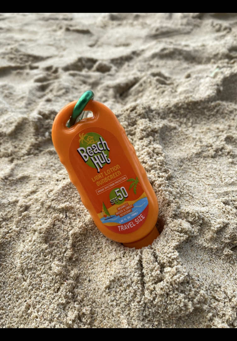 Perfect sunscreen for your beach trips! 🌞🏝️🍊 #fyp #foryourpage #fypシ゚ #trending #beachhut #sunblock #sunscreen #boracay #Summer @Beach Hut Sunscreen 