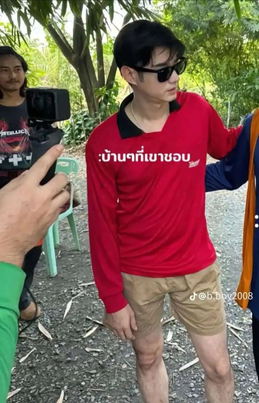 เอาบ้าง555#นี้คือการแสดงชมเพื่อความบันเทิงเท่านั้น @sisisak99 