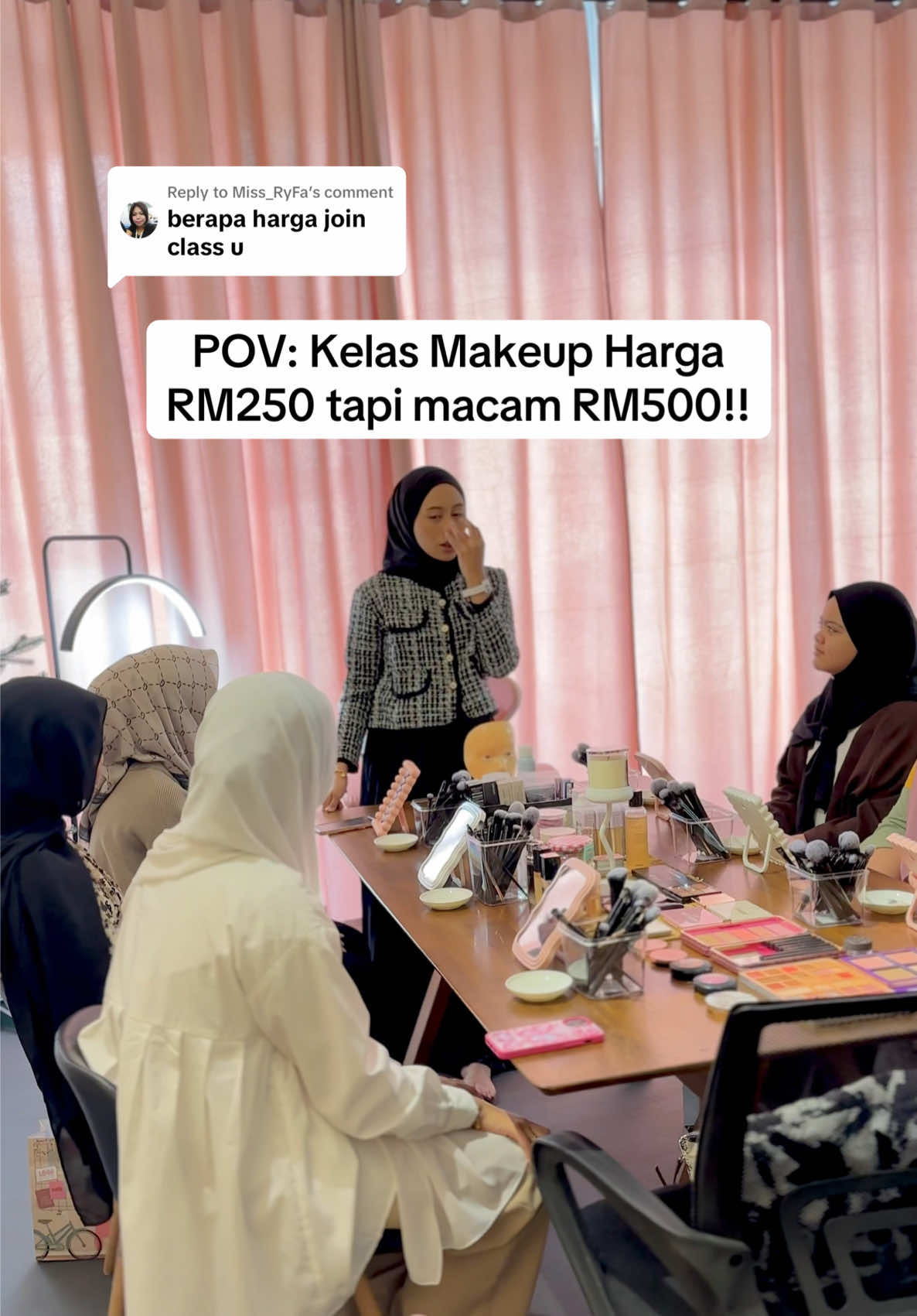 Replying to @Miss_RyFa next class January  & February 2025 ❤️‍🔥  ZERO-BASIC MAKEUP CLASS ✅Self-Makeup Jom book slot korang. Kata nak cantik pagi raya? Ehh 🤪 #makeupclassjb #kelasmakeup #antibadai #makeupantibadai #makeupconvojb  #makeupevent #makeupdinner #makeuptunang #makeupnikah #makeupsanding #makeupbertandang #kelasmakeup #muajohor #makeupartist #muajb #muajohorbahru