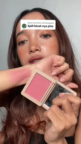 Membalas @kembangpasir ✅ Spill blush: @BLP Beauty - shade picnic 😍🌺🌊☀️  sorry aku try on nya diatas contour, soon aku try on bareface 😆 semoga membantu✅ #blush #rekomendasiblush #rekomendasiblushon #blpbeauty #makeup #tutorialmakeup 