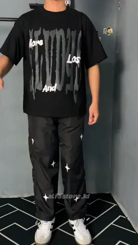 Nah akhirnya ketemu juga ini baju 🤩😍 #tshirt #skena #skenaoutfit #stylecasual 