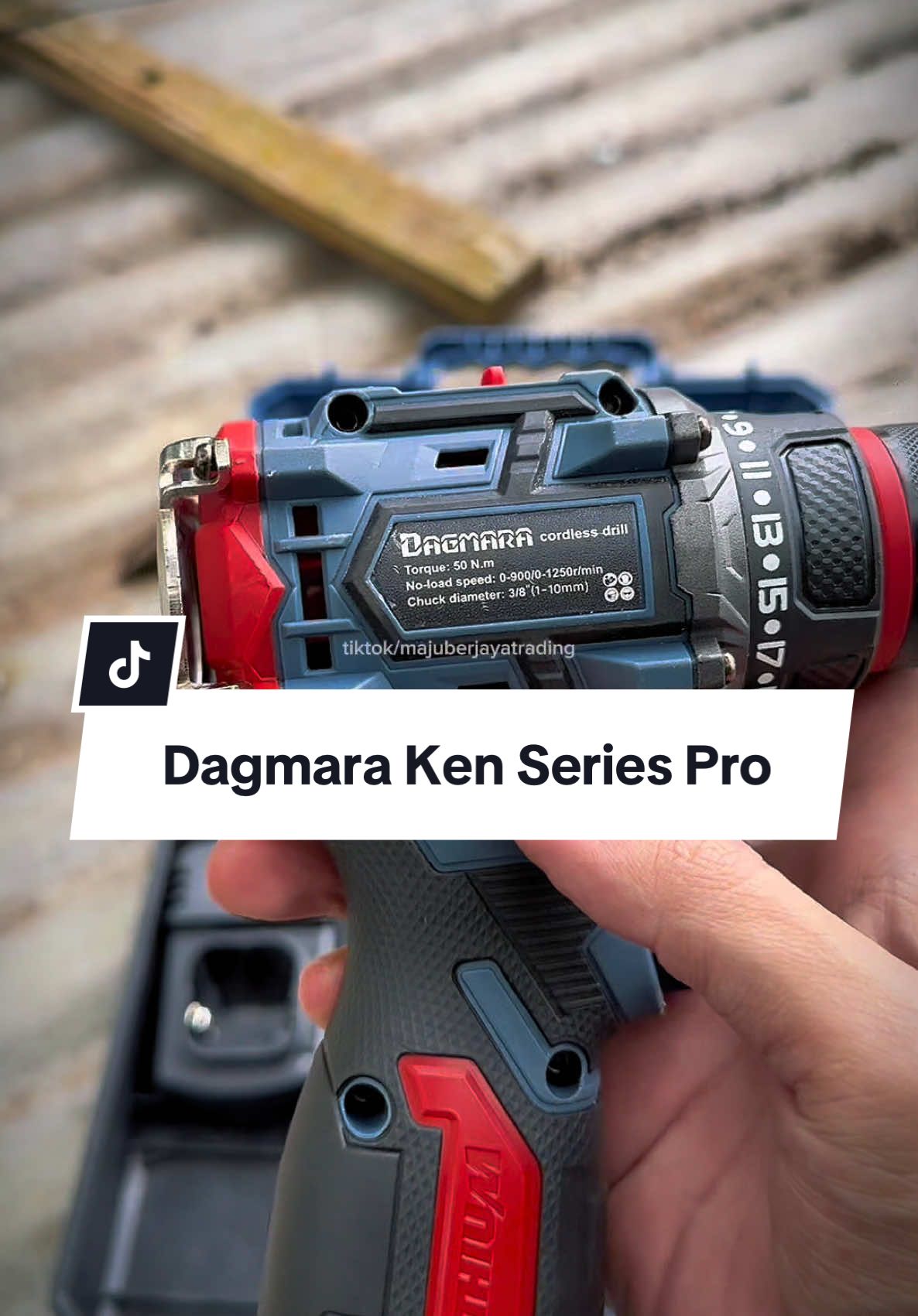 Ken Series Drill 18V design baru. Ada klip besi kat tepi,brushless motor. Jimat bateri. Boleh guna untuk tebuk dinding,besi,kayu & kerja2 pasang skru. #dagmara #dagmaracordless #drilldagmara #cordlessdrill #cordlessdrillmurah 