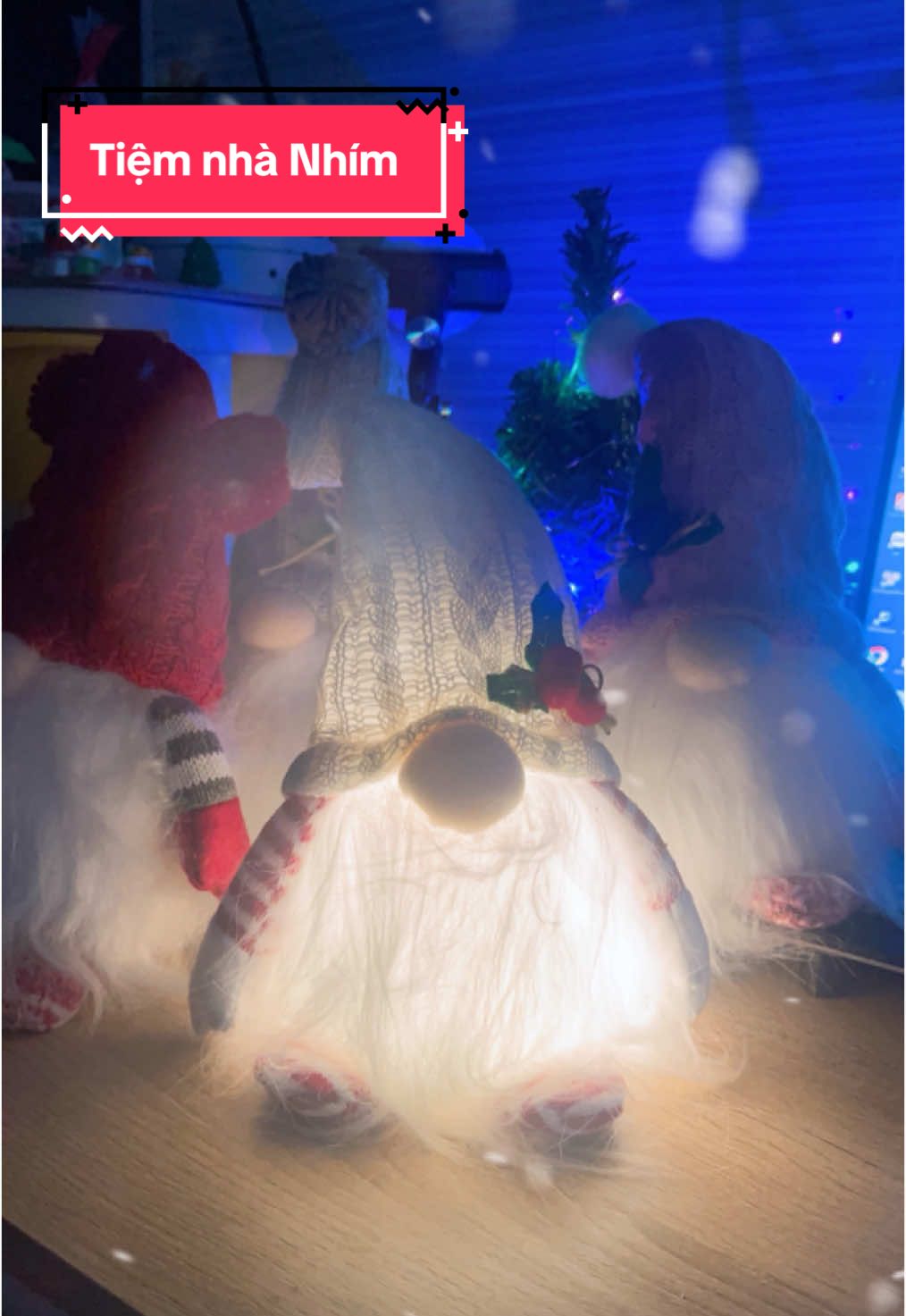 Đèn Noel vô diện #TiemNhaNhim #tiktokmademebuyit #decornoel #decorgiangsinh #fellingchill #DIY #diyhomedecor #quatanggiangsinh 