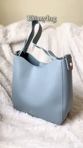 Mossdoom Rhinny Bag 😍✨ Mana nih tim Mossdoom Rhinny Bag 🤔 nah yuk komen divawah 👇✨ #mossdoom #fyp #promoguncang1212 #megaguncang1212 #belilokal #wibgajian 