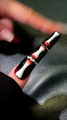 Folding Nails #nails #pressons #pressonnails #nailart #nailtech #nails💅 #folding 