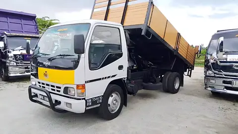 lori hicom tipper tahun 2006..BDM7500.. aircond sejuk beku..area kuala besut terengganu..RM6x.xxx..wasap mari kita bice2 rego tu..https://www.wasap.my/60145378658.. luncurrr suppp terbang..