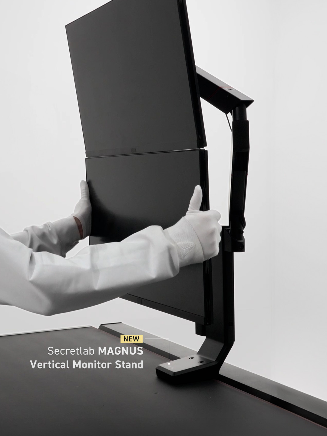 Multi-monitor support for up to four screens. Extra wide and ultra-stable base clamp. Full compatibility with magnetic MAGNUS add-ons. Every component of the Secretlab MAGNUS Vertical Monitor Stand comes together to deliver a viewing experience that goes above and beyond. Link in bio. #Secretlab #MonitorArms #Unboxing