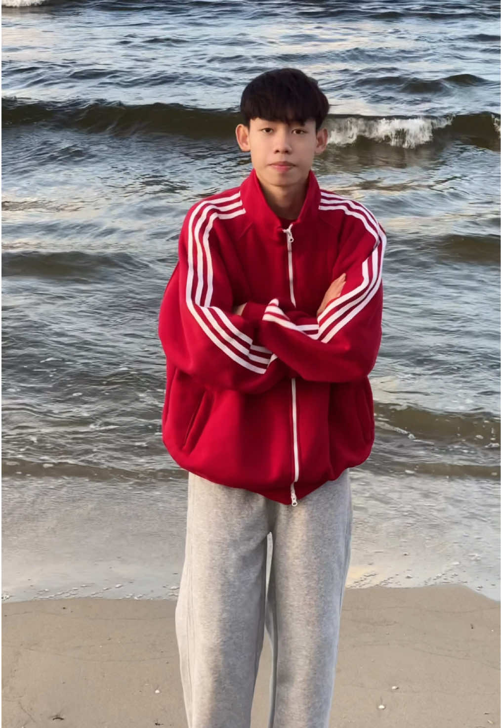 Áo này mặc giáng sinh được không taa #xh 