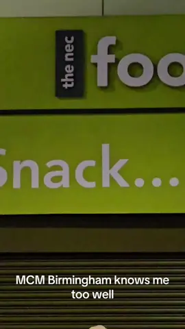 MCM Birmingham understand the goal, such a fun time there👍👍.           #mcmbirmingham #Hakari #cosplay #mcmbirminghamcomiccon #JJK 