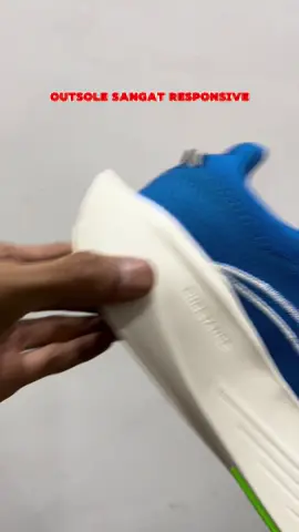 Specs Running Atmozphyer ada warna baru nih sob fars 💯🤩🔥 #promoguncang1212 #megaguncang1212 #fyp #sport #sports #olahraga #Running #review #sepaturunning #specs #specsindonesia #dailyrun #rekomendasi #original #shoesrunning #farssports 