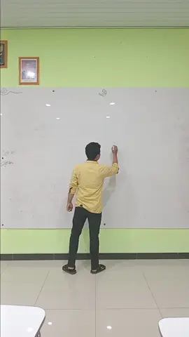 terkadang perlu membuat contoh gambar sketsa goresan bebas di depan kelas denga ukuran besar biar lebih jelas. #TikTokAwardsID #viral #fyp #fypviralシ #sketch #drawing #sketsa #menggambar #gambarwajah 