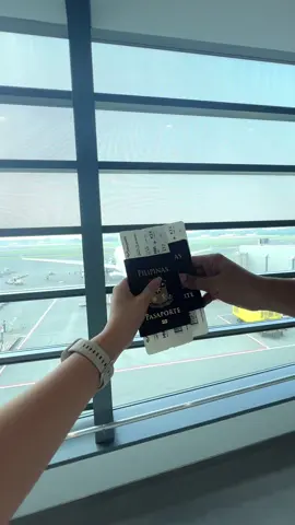 This is love 😎 #traveltiktok #passport #airport #vacationmode #coupletravel #fy #japantravel #japan 