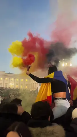 voglio tornare a domenica😭😭@🇷🇴🇮🇹 #perte #romania #1dicembre #fyp #milano #duomodimilano 
