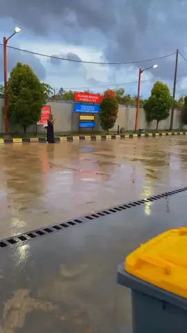 view setelah hujan memang tidak pernah gagal, Mandalawangi sedingin ini kah?🥶#mandalawangipandeglang #fyppppppppppppppppppppppp 