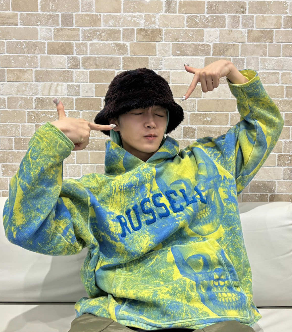 画面見てるしゅんさんの顔面良すぎる🐼💤#kidphenomenon #佐藤峻乃介 #おすすめ #추천 #fyp @KID PHENOMENON【公式】 