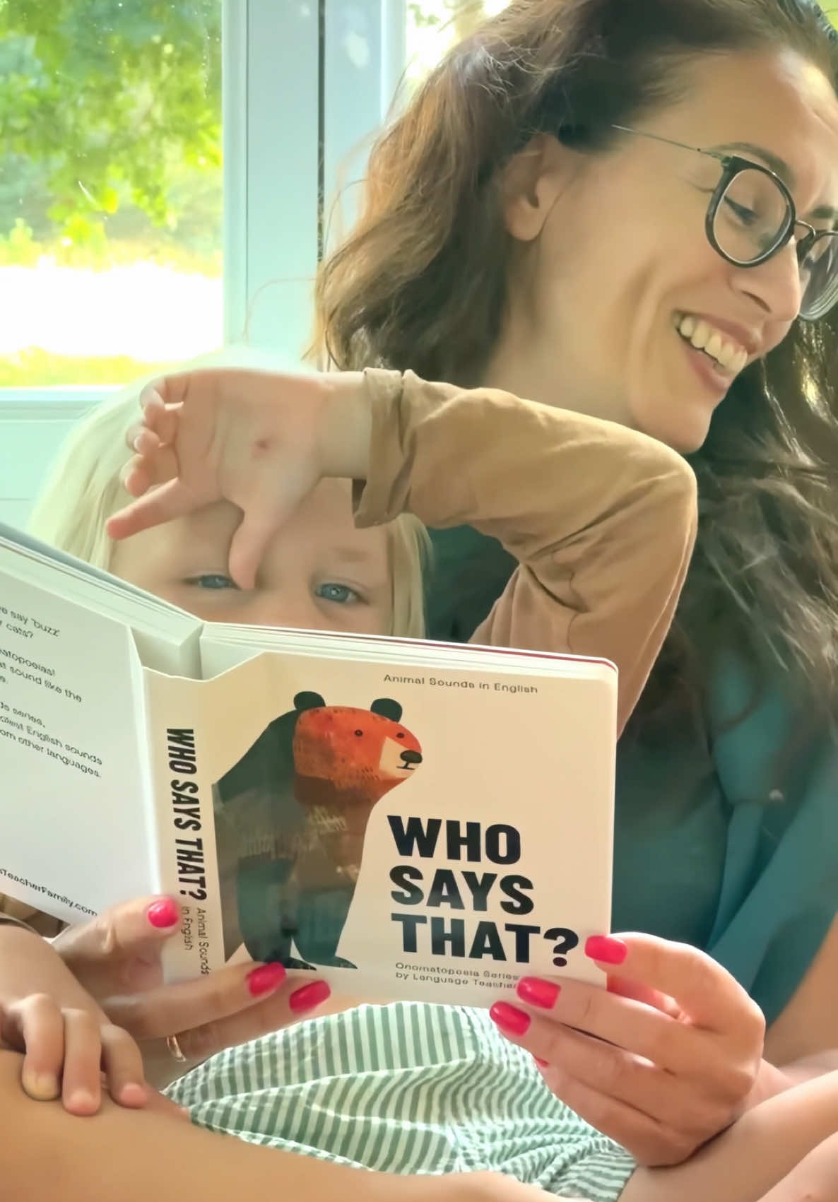 WHO SAYS THAT? My first kids book for the youngest learners! #animalsounds #childrensbooks #kidsbooks #learnenglish 