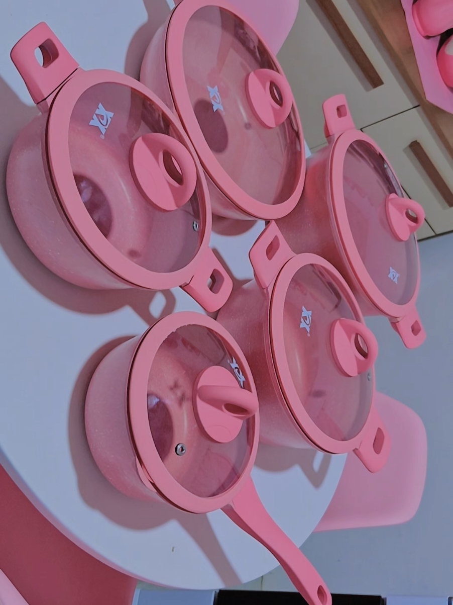 meu jogo nde panelas dos sonhos chegou 😍💖💖💖 Panela rosa xdx #panelasrosa  #casarosa #cozinharosa #memimei 