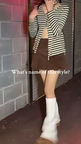 Try something new 🤎🤍  #cutiekill #outfit #outfitideas #styleinspo #y2k #y2kaesthetic #fitcheck #legwarmers #browntiktok #🤎 #fyp 
