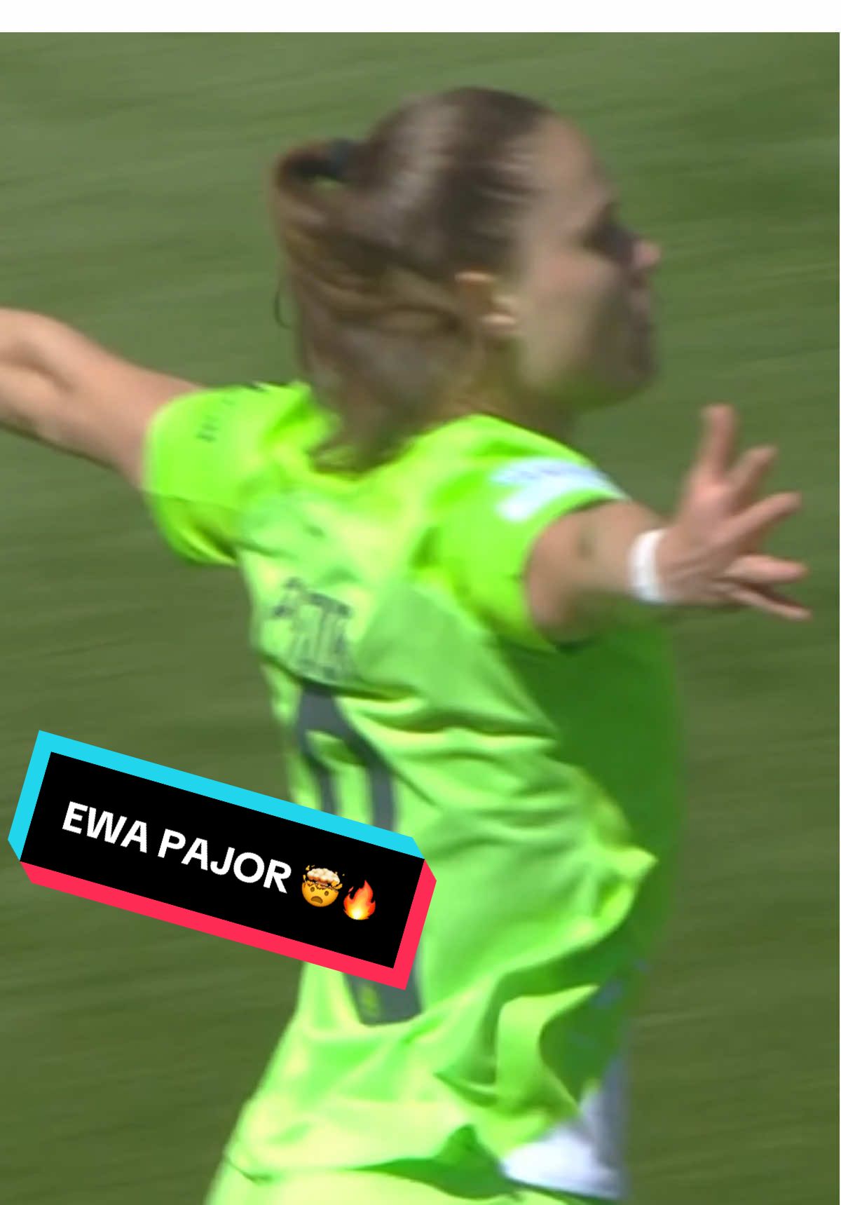 Ewa Pajor 😮‍💨🤯 #UWCL #WomensFootball #championsleague #vflwolfsburg #ewapajor #UWCLfinal 