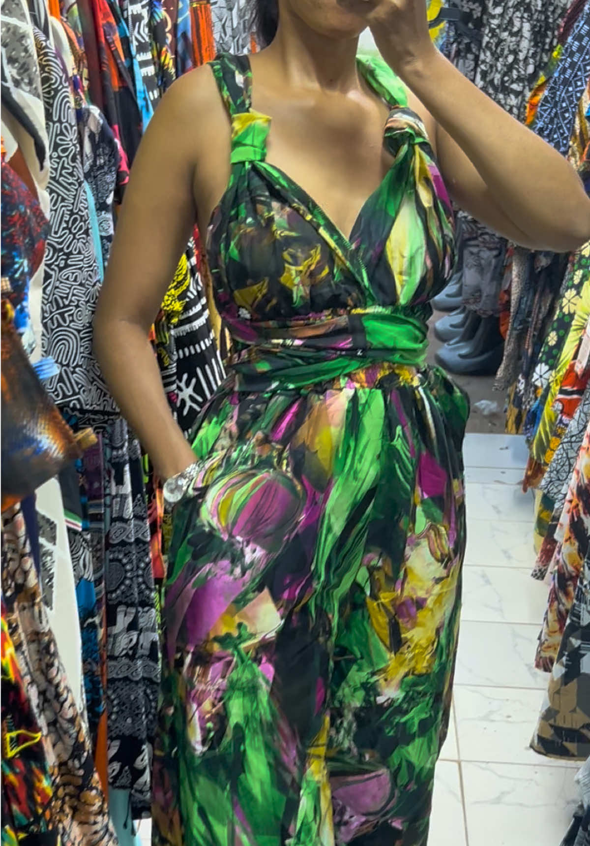 Below prints available for infinity jumpsuits. For ksh 2000 #njambifrikaoutfits #madeinkenya #kitenge #ankara #africandesigns 