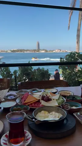 اللي سألوا عن اسم المطعم( مستر هاكانز) جهة ابحر..بالنسبة للاسعار متوسطة 🤗. ..#كافيهات_جدة #مطاعم_جدة #تغطيات_سوما #ترند #تغطيات_جدة #كوفيهات_جدة 