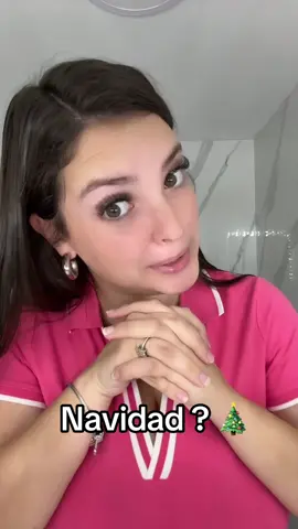 Se siente navidad este año si o no ? #latina #navidad #navidadentiktok #diciembre #christmas #Lifestyle #platicaschingonas #platicascondeanna 