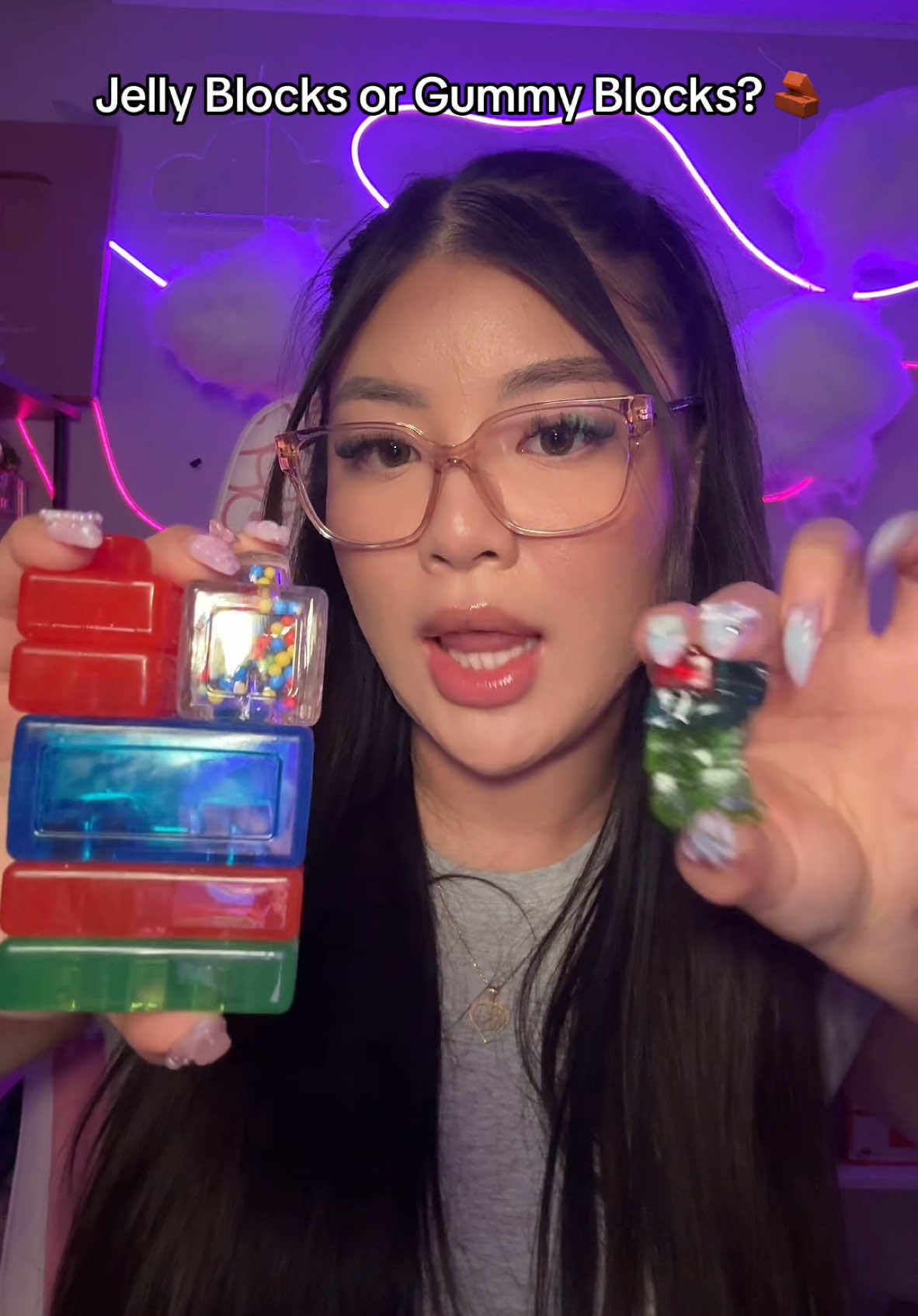 Jelly blox or gummy blocks? #asmr #thisorthat #jellyblox #satisfying #fyp 