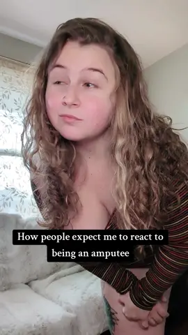 I been gone a while, hiiii 🩷 #bodypositivity #bodydiversity #fyp #amputee 