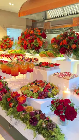 A christmas inspired spread 🎄🌹🌿🍊✨  #spread #christmas #catering #desserts #events #mocktails #drinks #festive #intricate #details #inspo #red #orange #flowers #winter 