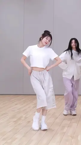 Comente “pg” se pegar! ☕️#moka #illit #fancam #fyp #viral #kpop