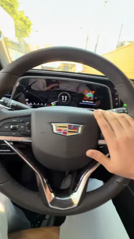 La Blindada ! 👨🏻‍⚕️🍾 #Cadillac #Escalade #Fuga #Blindada #Nivel3 #PremiumLuxury