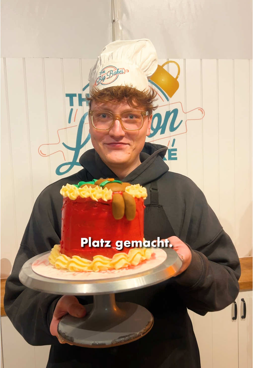 Wir waren beim Großen Backen?!🍰🎄😍 Würdet ihr das auch mal ausprobieren wollen?  #dasgrossebacken #backen #london #kochen #travel