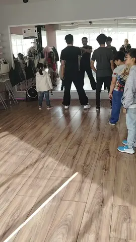 #flypシ #graciadeDios #lentejas #model #seloquequierasser #modelfactorykids #modelfactory 