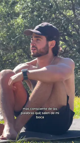 Que no se te acabe la vida y seas tú quien dice: Me hubiera gustado ser más consciente… #wellness #reflexion #desarrollopersonal #bienestar #metas #sueños #alma #Fitness #cuerpo #vida #consciencia 