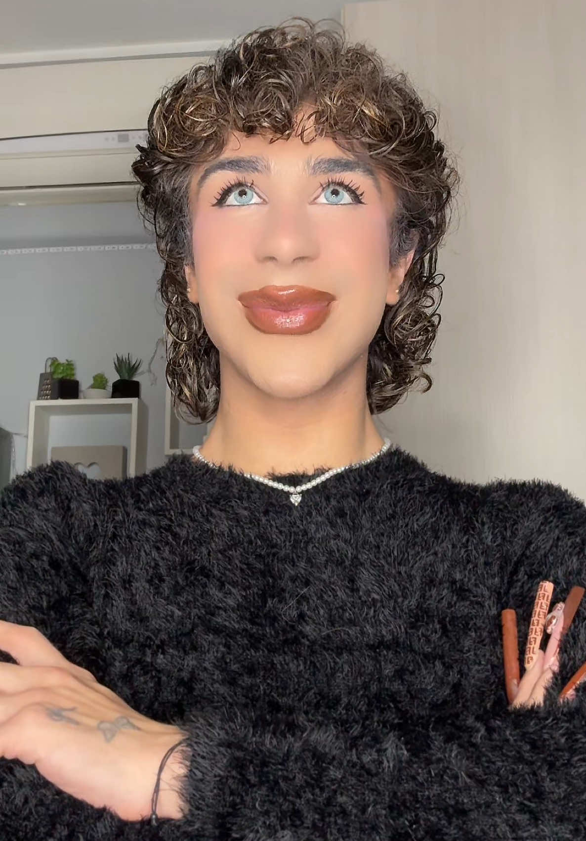 #ASMR 🖤💄✨
