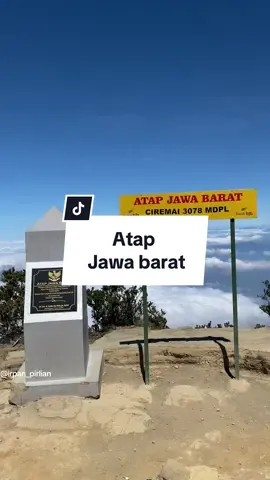 Sweet ending insyaallah dapat kabar baik di penghujung tahun  #desember #ciremai #gunungciremai #pendakigunung #foryou #fypシ゚viral #fyp #xyzbca 