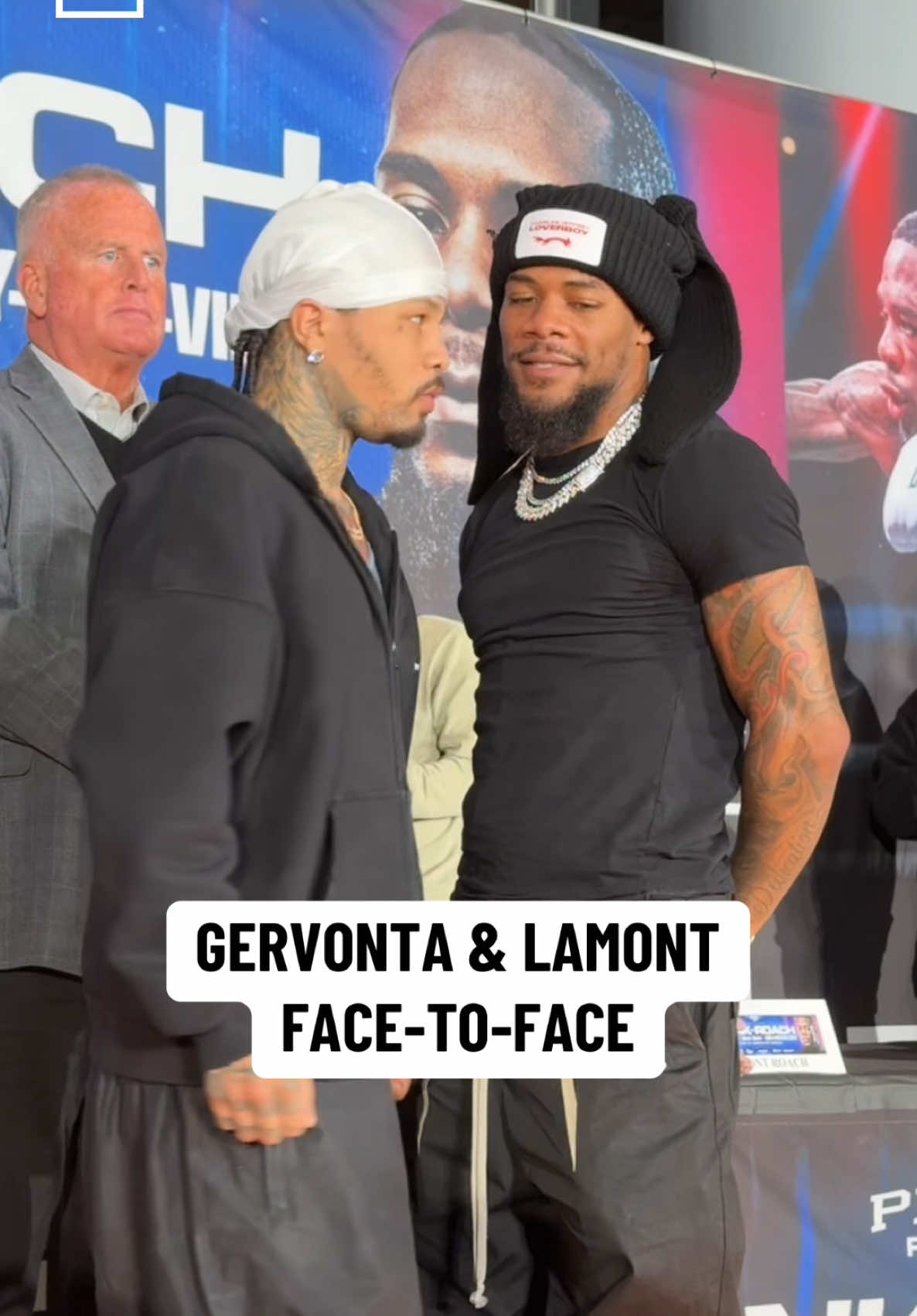 Lamont Roach looked confident but Tank looked focused 😤 #DavisRoach  #gervontadavis #tankdavis #boxing #gervonta #boxingfans #boxingtok 