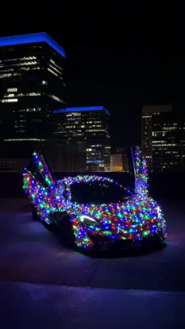 First supercar to do this trend 😏 #supercar #mclaren #fyp #christmas #christmaslights #carscene